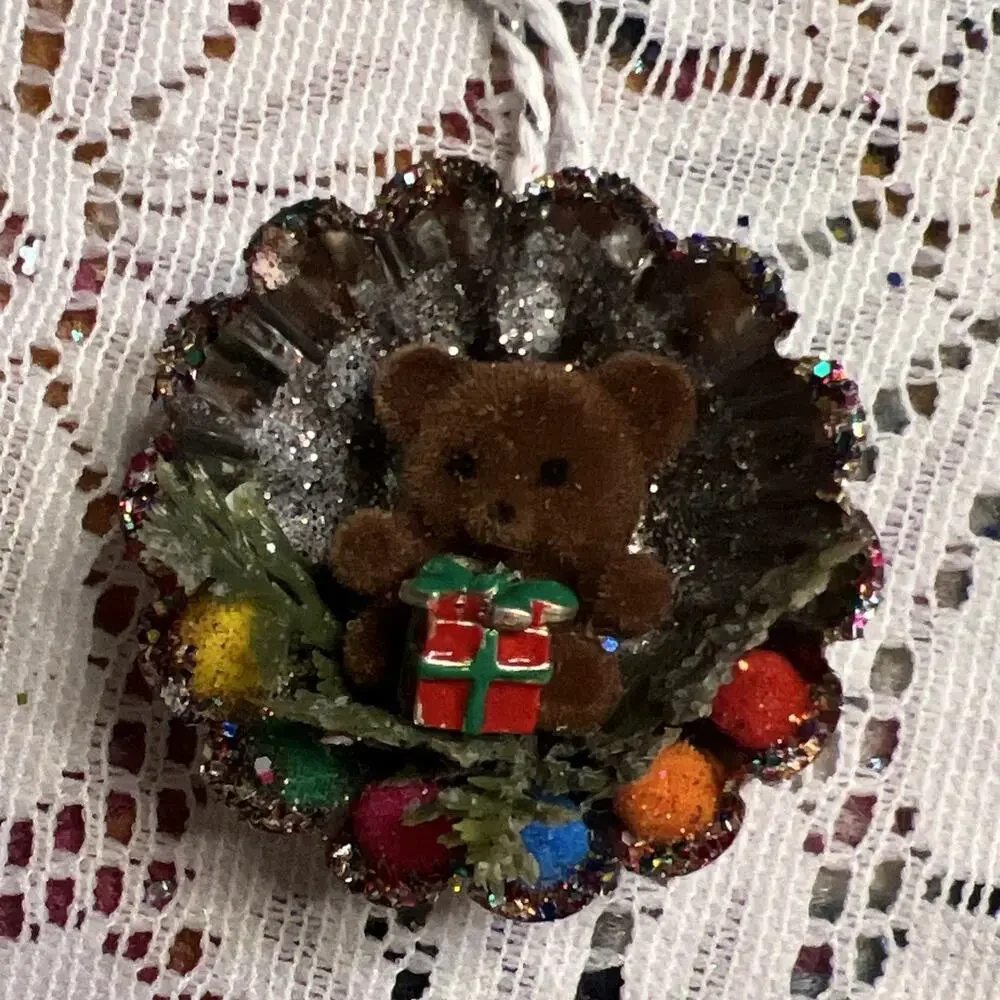Vintage Round Tart Tin Flocked Fuzzy Bears Set/3 Diorama Mid Century Ornaments